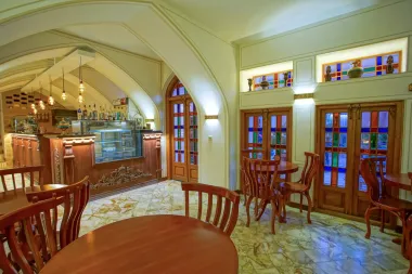 اقامتگاه سنتی میناس اصفهان - کافی شاپ