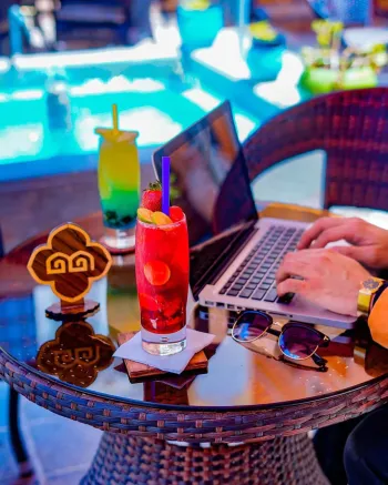 اقامتگاه سنتی میناس اصفهان - منو کافی شاپ