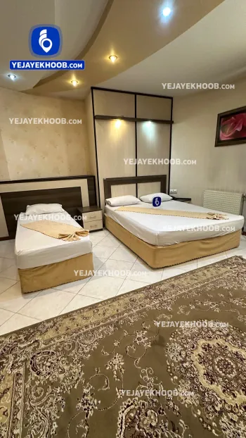 هتل میهمان مشهد - اتاق ۳ تخته (۱ تخت ۲ نفره و ۱ تخت ۱ نفره)