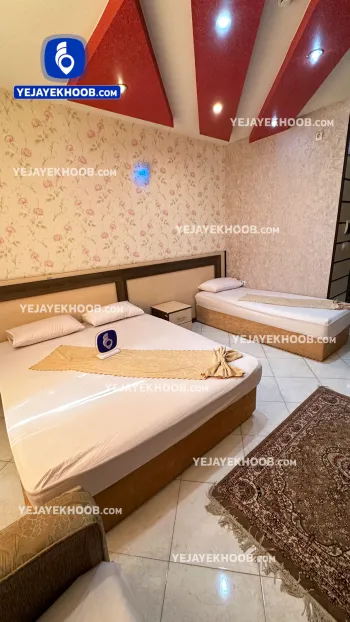 هتل میهمان مشهد - اتاق ۳ تخته (۱ تخت ۲ نفره و ۱ تخت ۱ نفره)