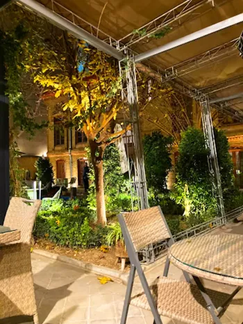 هتل نظامیه تهران - محوطه بیرونی