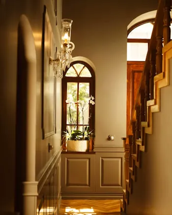 هتل نظامیه تهران - راه پله