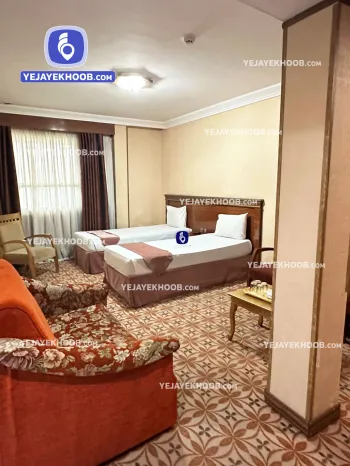 هتل نور مشهد - اتاق ۲ تخته (۲ تخت ۱ نفره)