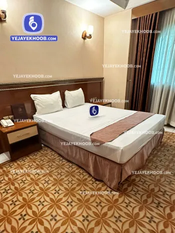 هتل نور مشهد - اتاق ۲ تخته ( ۱ تخت ۲ نفره)  