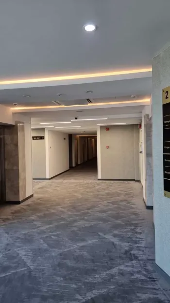 هتل نوین پلاس مشهد - راهرو