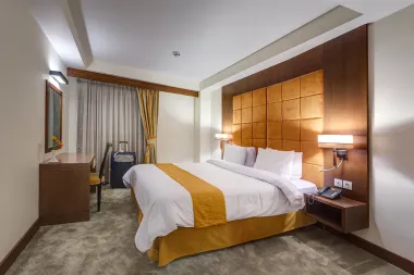 هتل نگین پاسارگاد مشهد - اتاق ۲ تخته (۱ تخت ۲ نفره)  