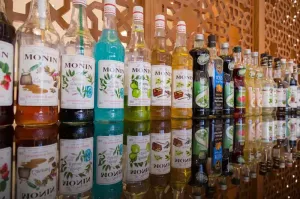 هتل نگین پاسارگاد مشهد - کافی شاپ