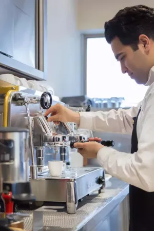 هتل نگین پاسارگاد مشهد - کافی شاپ