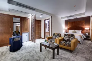 هتل نگین پاسارگاد مشهد - اتاق ۲ تخته (۱ تخت ۲ نفره)  