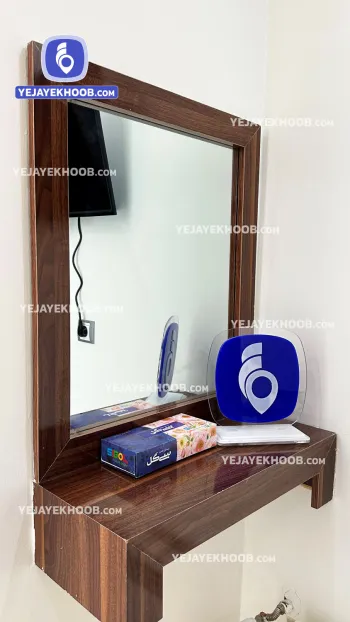 هتل هشتمین اختر مشهد - امکانات اتاق (میز آرایش)