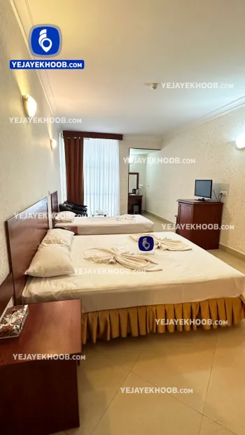 هتل هلیا مشهد - اتاق ۳ تخته (۱ تخت ۲ نفره و ۱ تخت ۱ نفره)