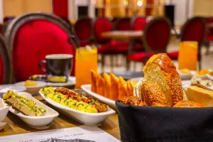 هتل ویستریا تهران - منوی غذایی