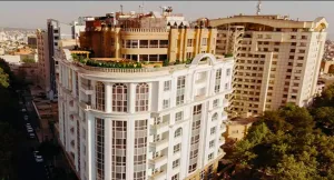 هتل ویستریا تهران - نمای بیرونی