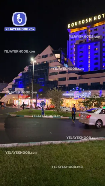 هتل پارمیس کیش - نمای بیرونی در شب