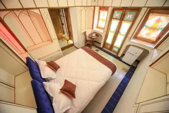 هتل کاخ سرهنگ اصفهان - اتاق 2 تخته 