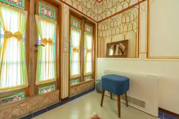 هتل کاخ سرهنگ اصفهان 