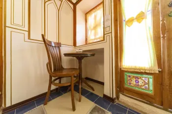 هتل کاخ سرهنگ اصفهان 