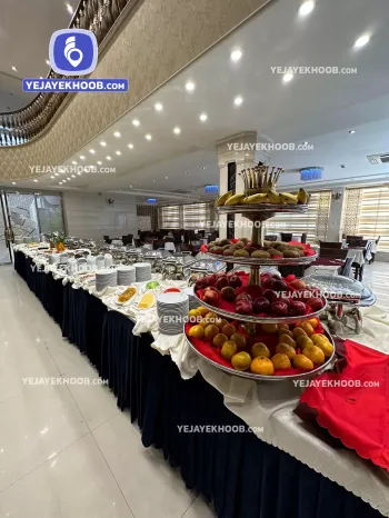 رستوران هتل کیانا مشهد - میز سلف سرویس