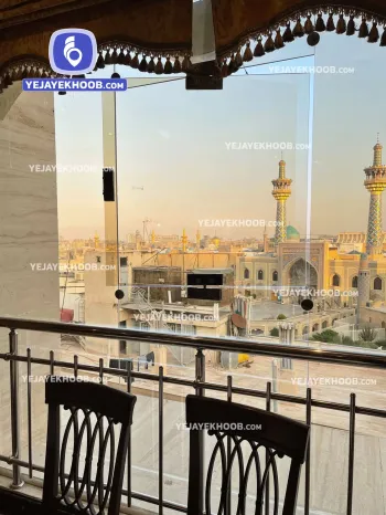 هتل گل سرخ مشهد - نمای رو به حرم