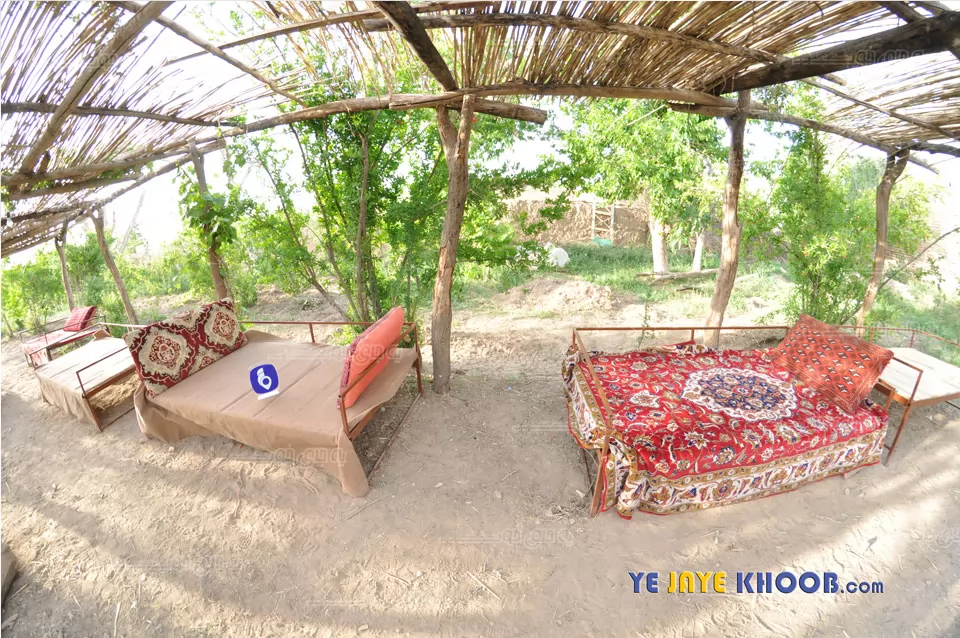 اقامتگاه-بوم-گردی-باغستان-سرکمر-کبودان-1