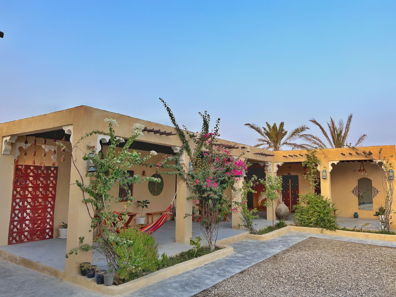 اقامتگاه بومگردی سمبوک قشم - نمای بیرونی