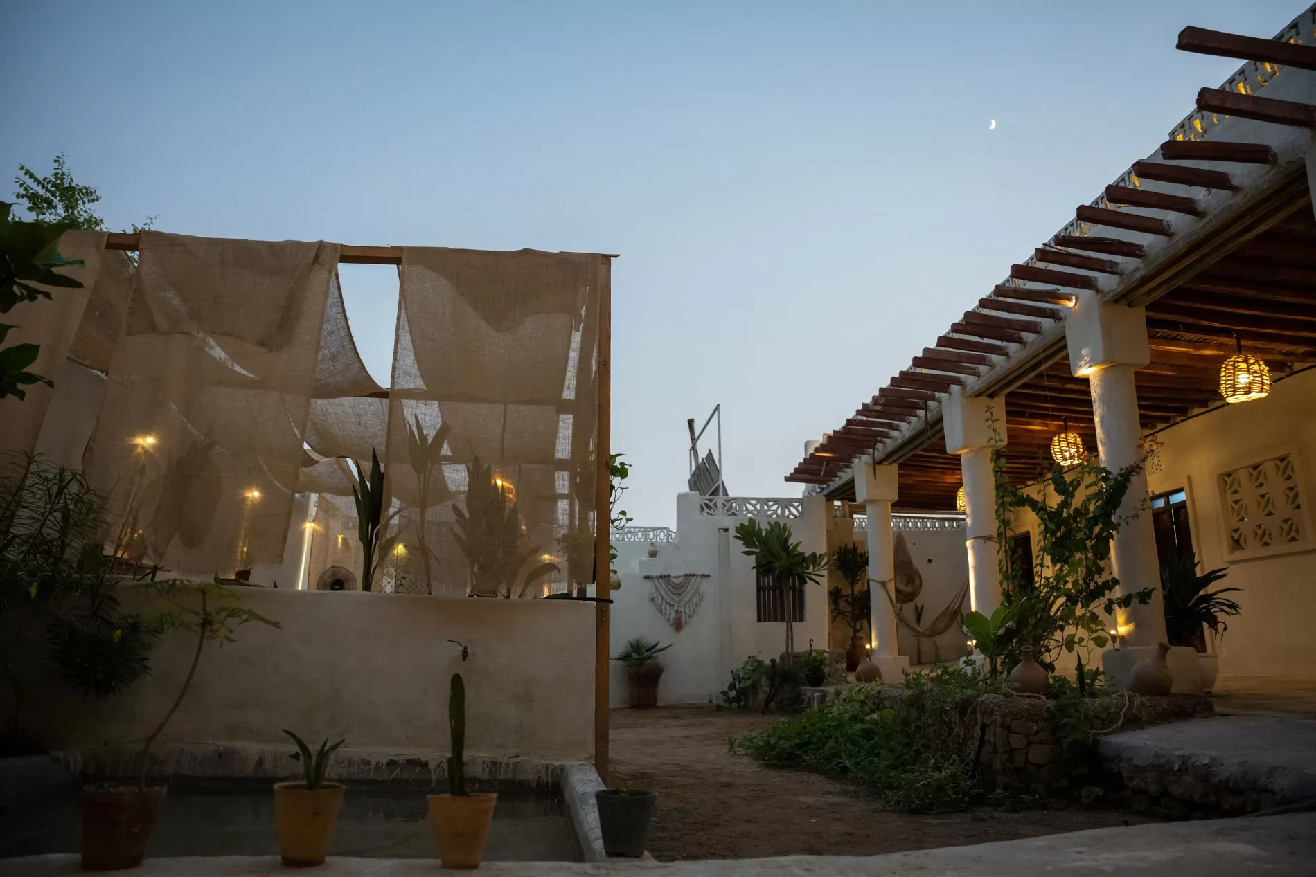 اقامتگاه بومگردی مانگرو قشم - ورودی