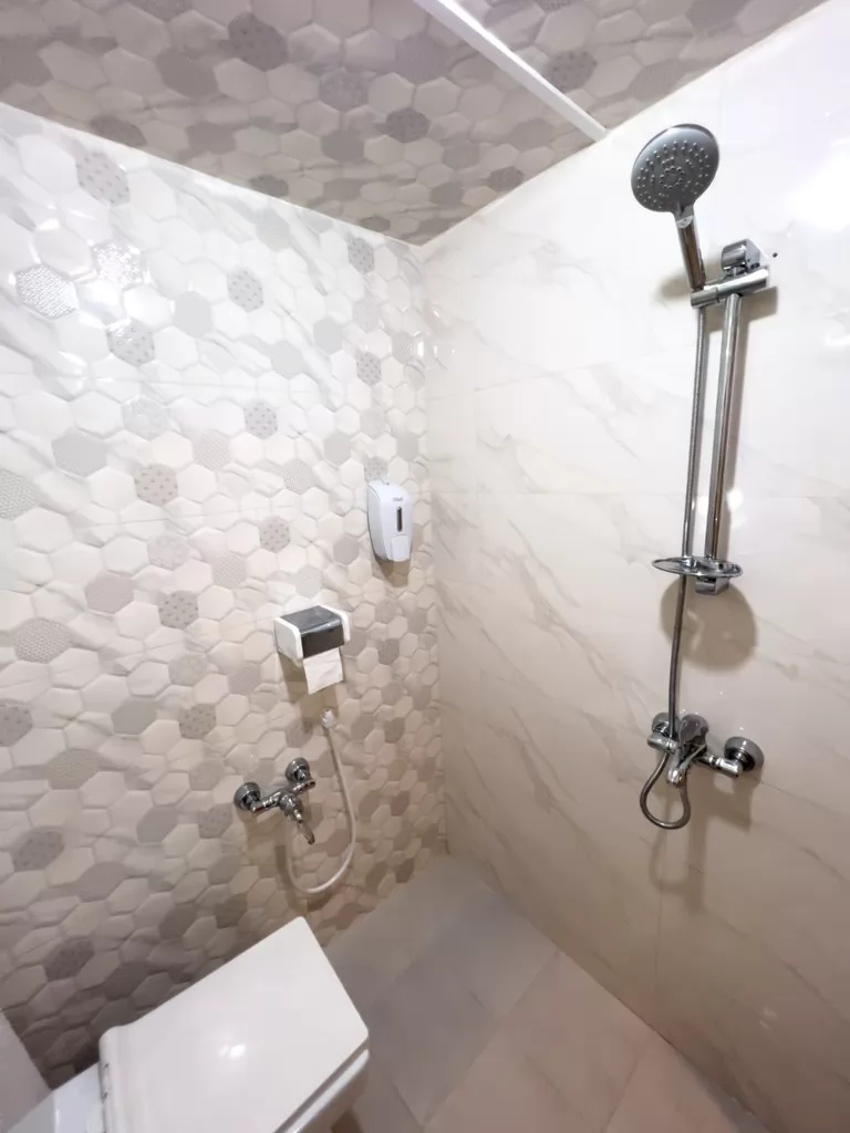 اقامتگاه بومگردی نخل ناخدا قشم - سرویس بهداشتی و حمام