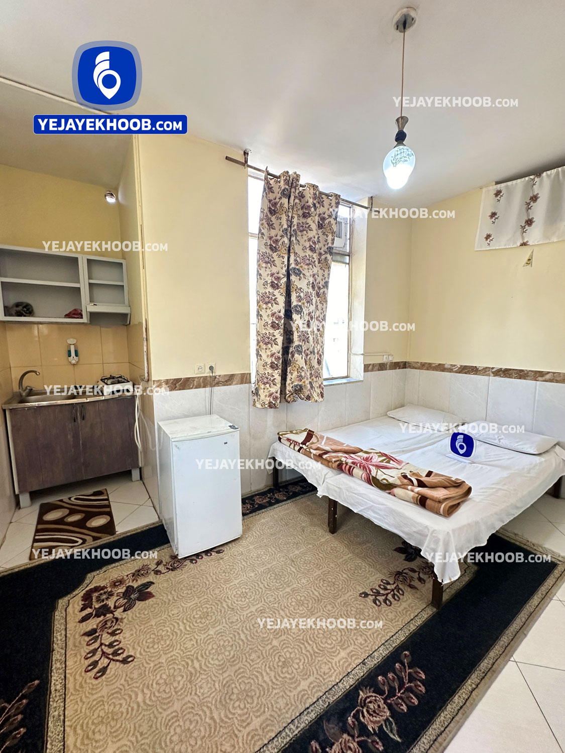 مسافرخانه لطف الرضا مشهد - اتاق ۲ تخته (۱ تخت ۲ نفره)