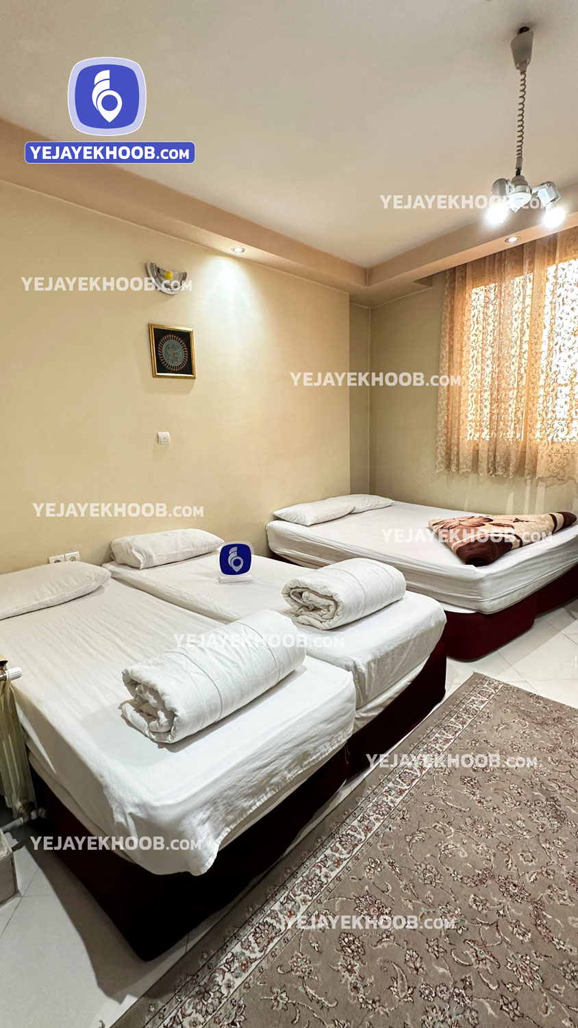 سوئیت آپارتمان آرتا مشهد - اتاق ۴ تخته (۱ تخت ۲ نفره و ۲ تخت ۱ نفره)  