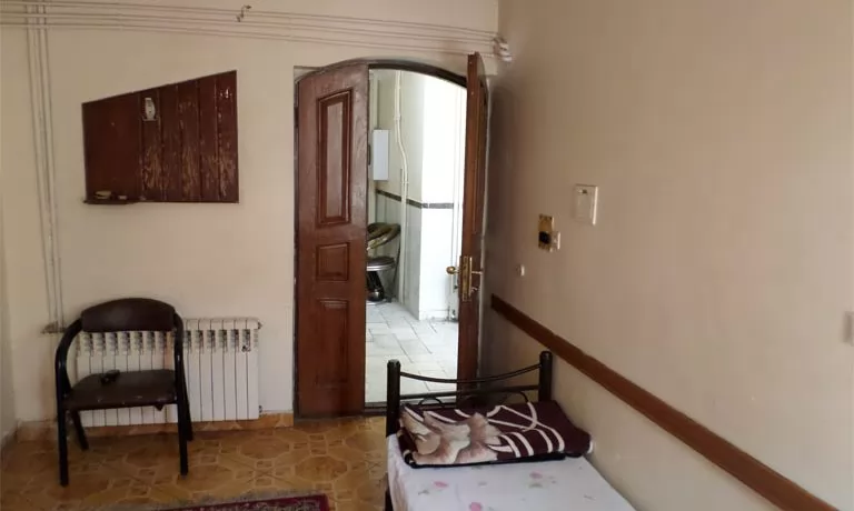 مهمانپذیر نوید مشهد - نمای اتاق ( یک تخت سینگل )