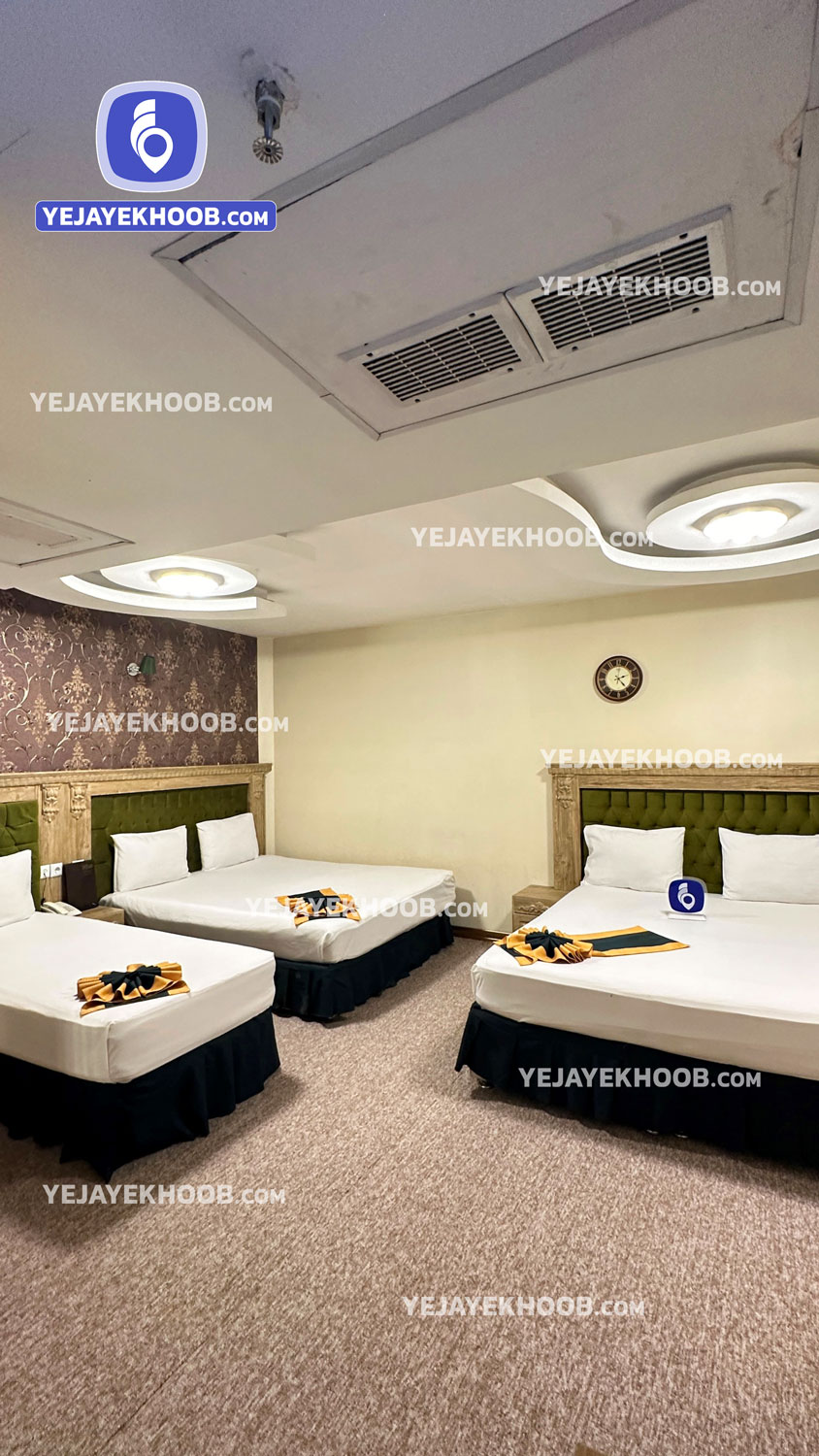 هتل آبشار مشهد - اتاق 5 تخته (۲ تخت ۲ نفره و ۱ تخت ۱ نفره) 