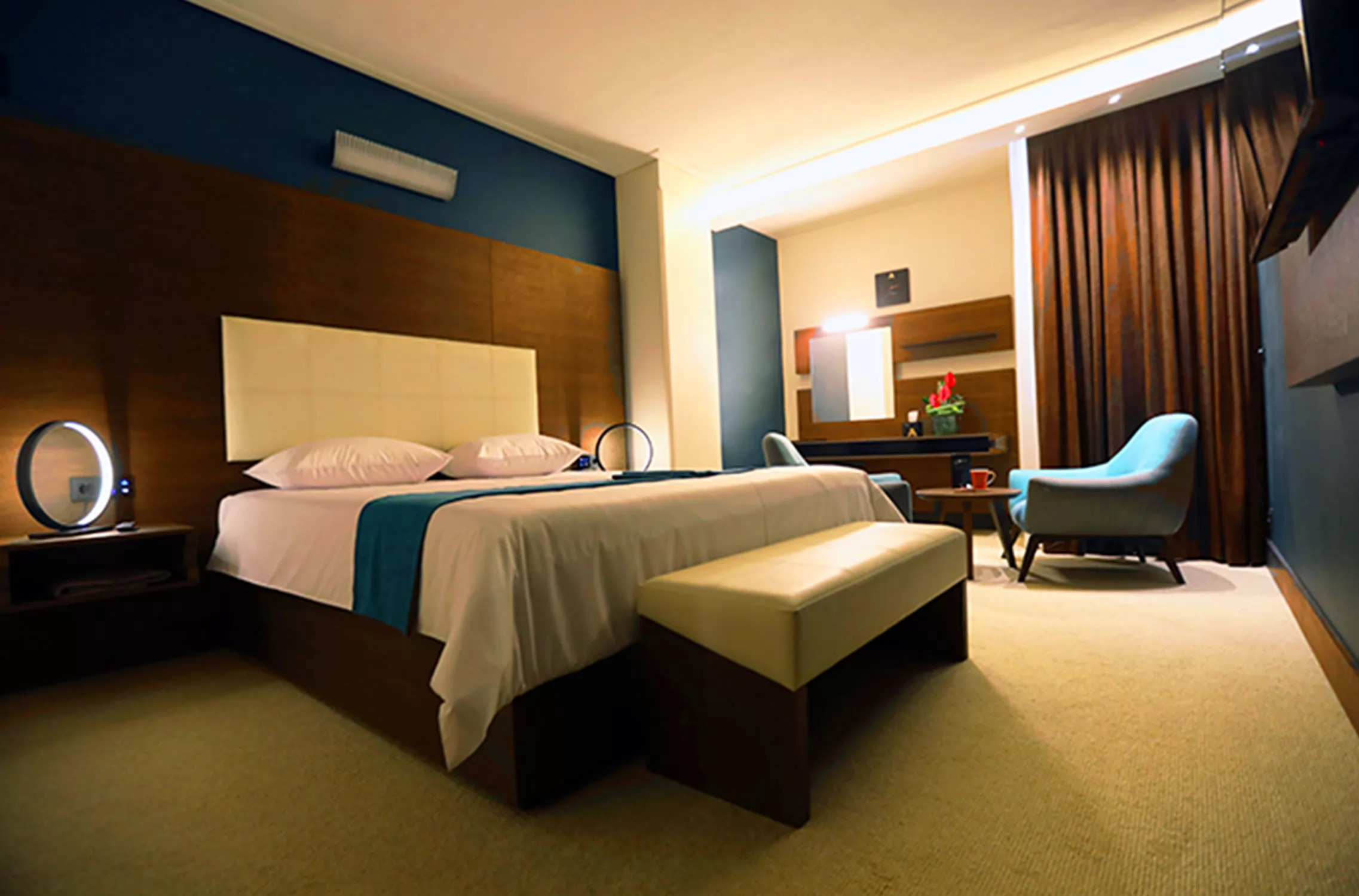 هتل آتانا تهران - اتاق 2 تخته (1 تخت 2 نفره)