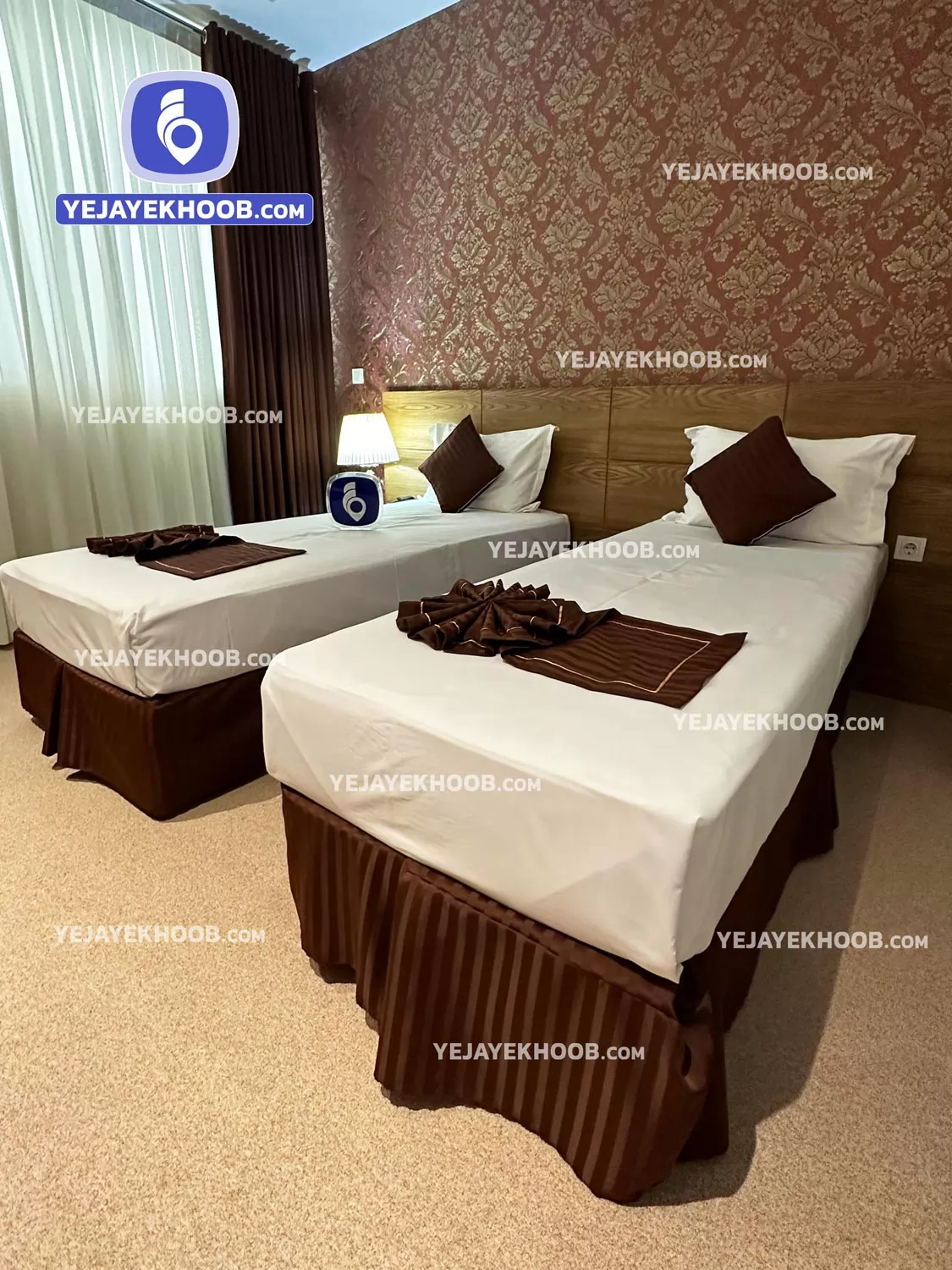 هتل آرتیمان مشهد - اتاق ۲ تخته (۲ تخت ۱ نفره)