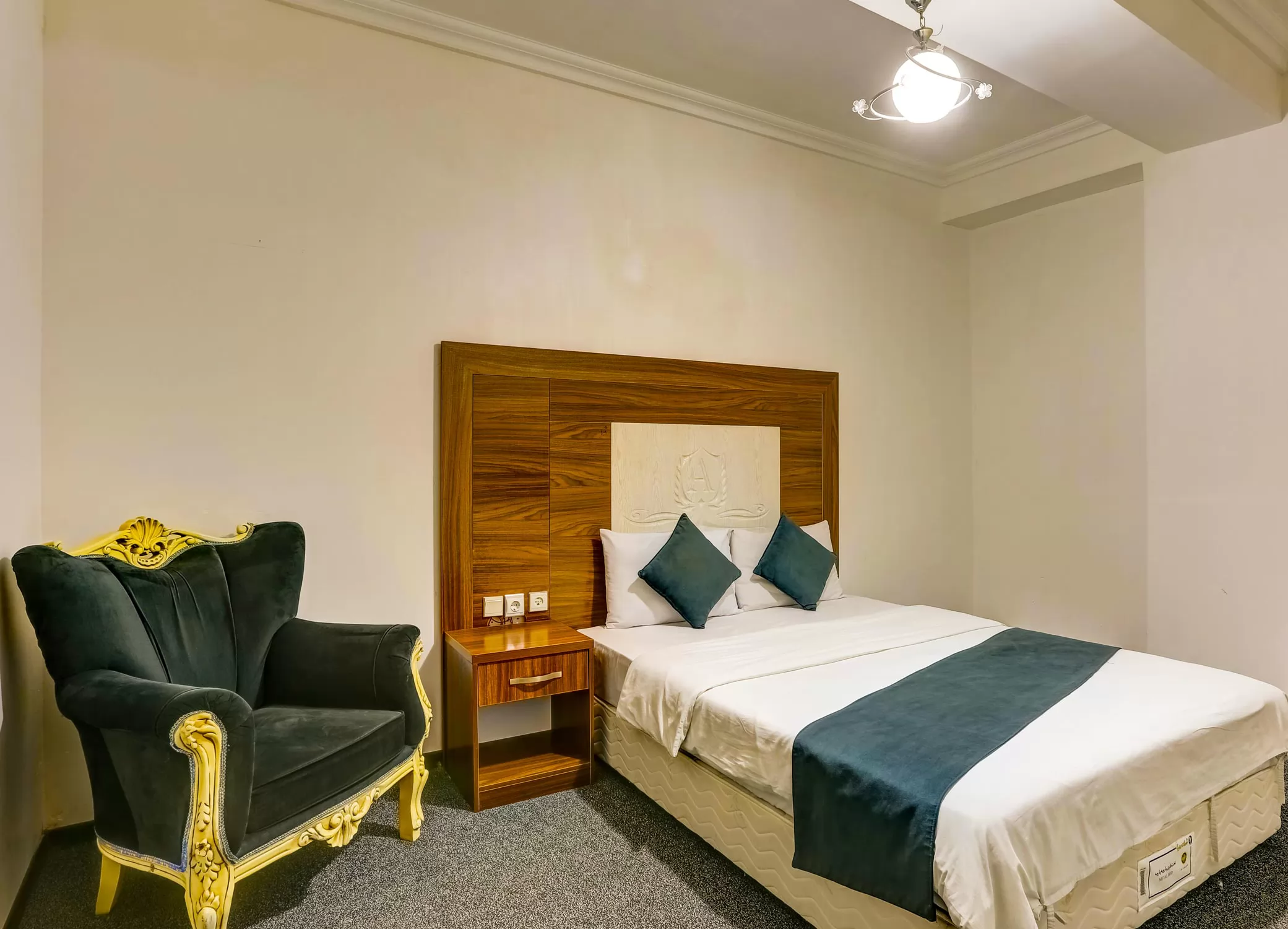 هتل آرکا قشم - اتاق 2 تخته (1 تخت 2 نفره)