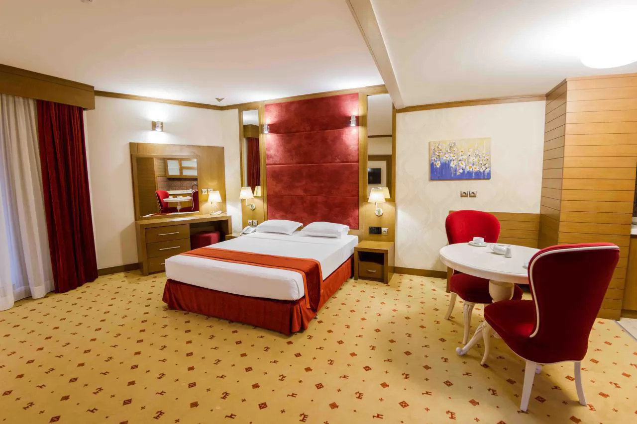 هتل آپارتمان ستاره آرمان توس مشهد - اتاق ۲ تخته ( ۱ تخت ۲ نفره)  