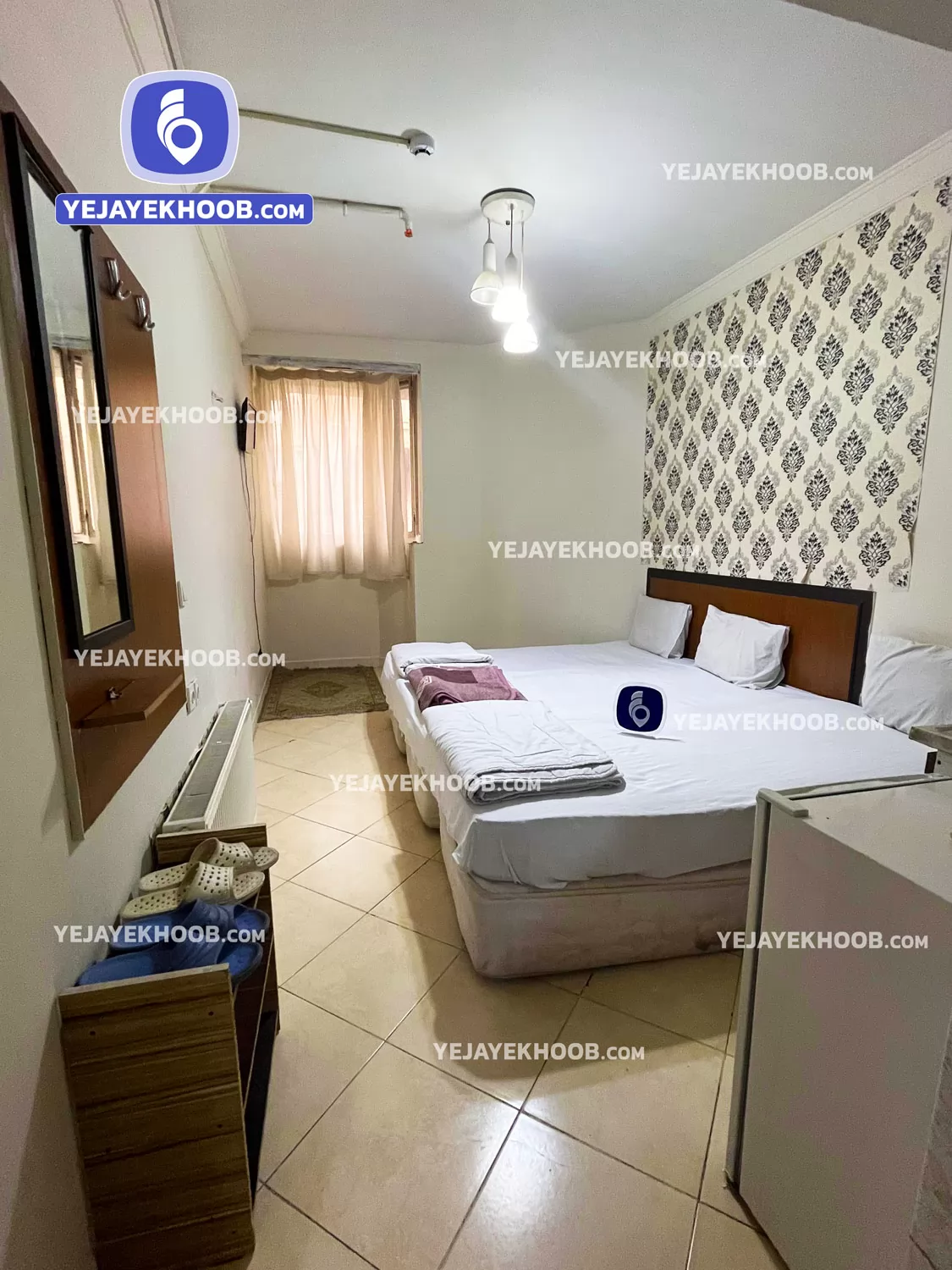 هتل آپارتمان بهاران مشهد - اتاق ۳ تخته (۱ تخت ۳ نفره)    