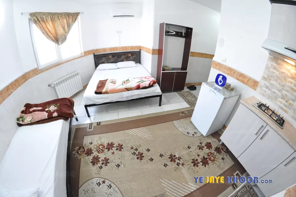 اتاق هتل آپارتمان تبارک قم (ایران سابق)