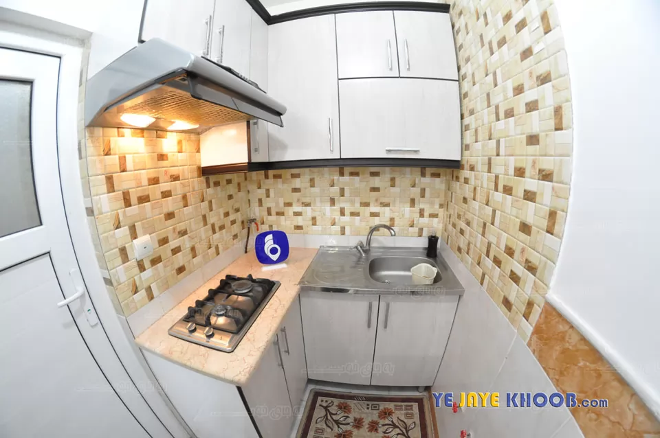 اتاق هتل آپارتمان تبارک قم (ایران سابق)