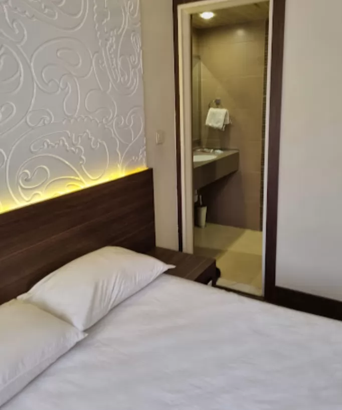 هتل آپارتمان مهر مشهد - اتاق ۲ تخته ( ۱ تخت ۲ نفره)  