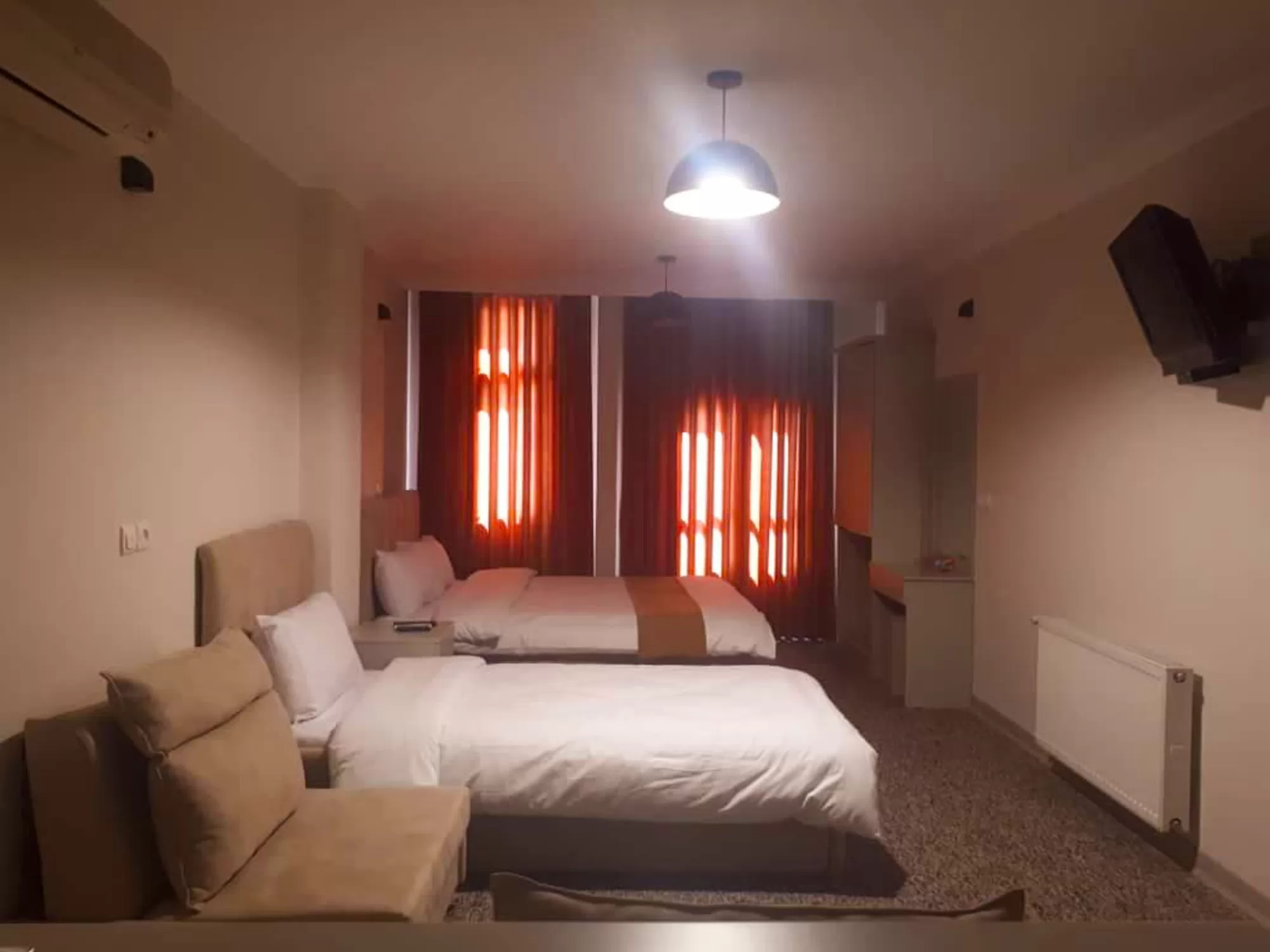 هتل آپارتمان پارتیکان اصفهان - نمای اتاق 3 تخته