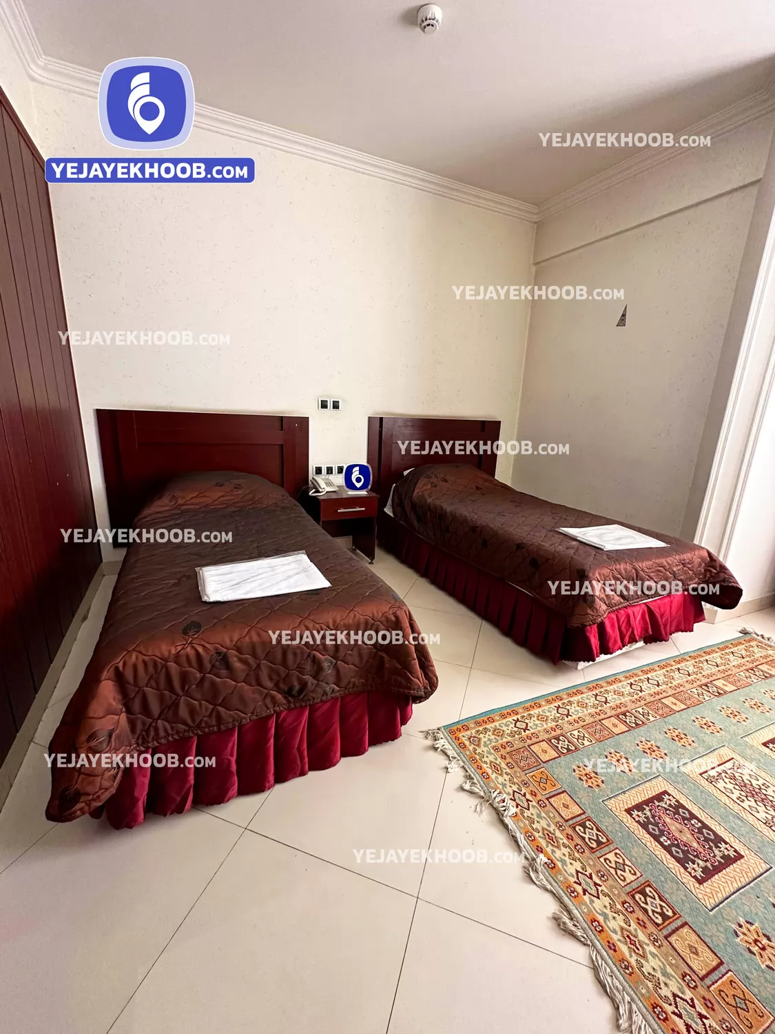 هتل ارم مشهد - اتاق ۲ تخته (۲ تخت ۱ نفره)