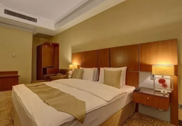 هتل بزرگ دو تهران - اتاق 2 تخته (1 تخت 2 نفره)