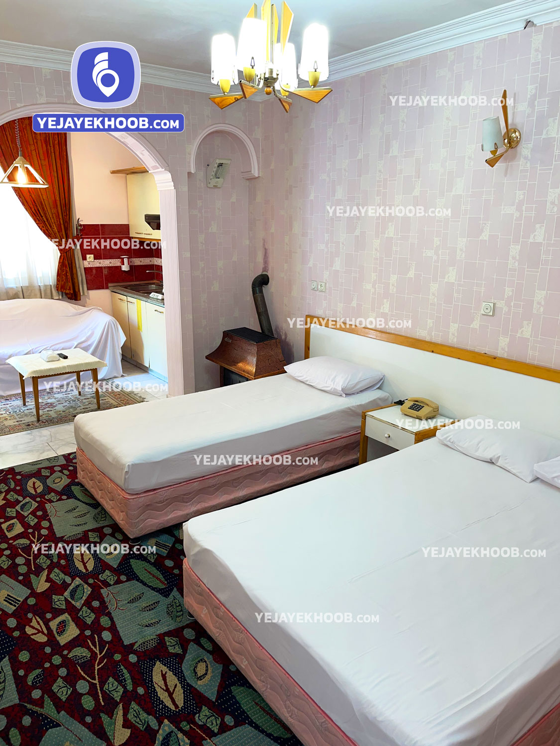 هتل جهانگردی مشهد - اتاق ۳ تخته (۱ تخت ۲ نفره و ۱ تخت ۱ نفره)    