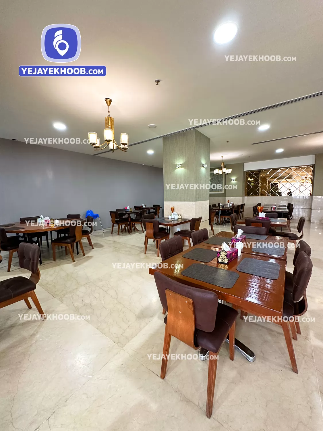 هتل آپارتمان حیات شرق مشهد - رستوران