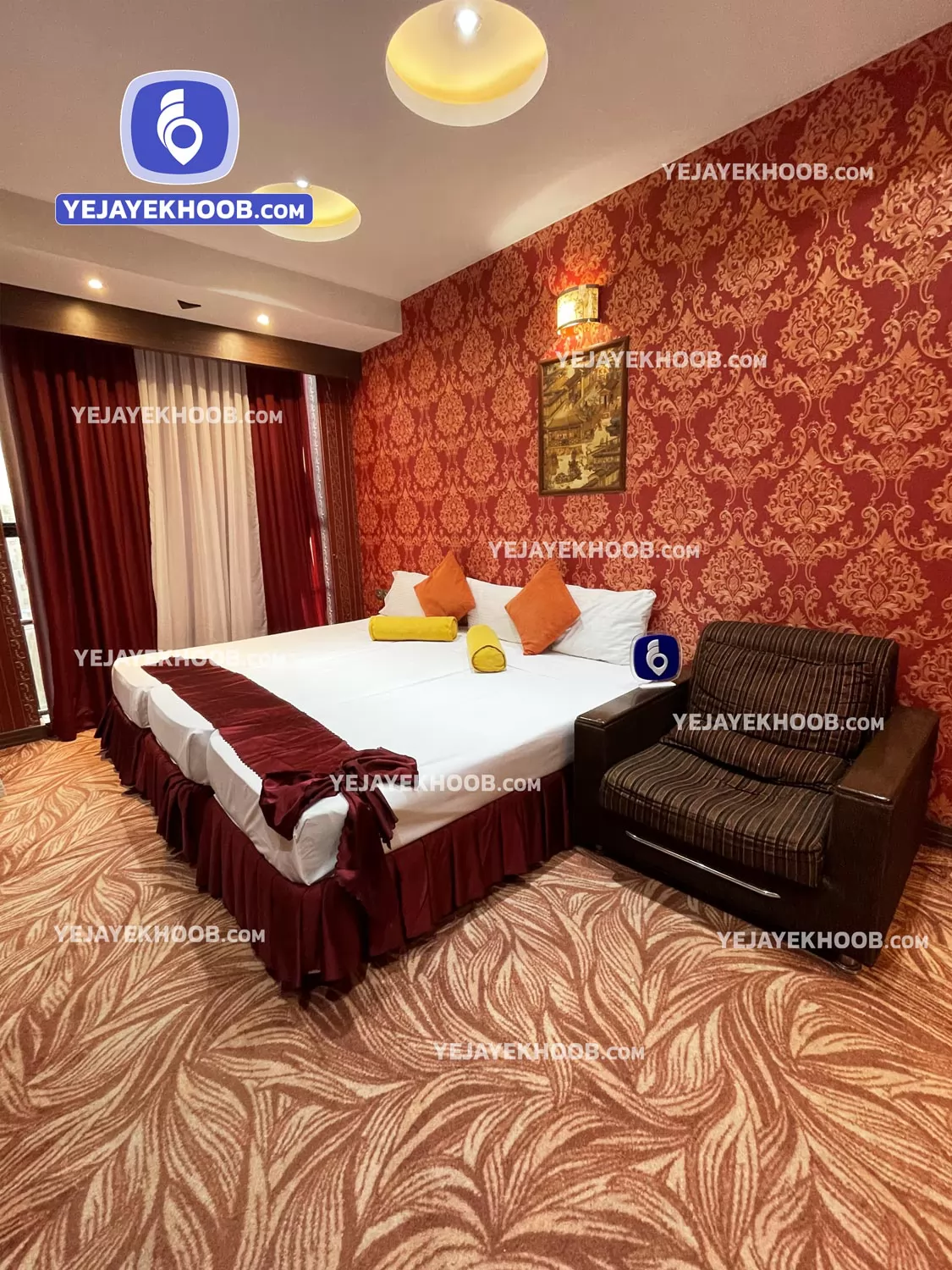 هتل دیپلمات مشهد - اتاق ۳ تخته (۳ تخت ۱ نفره)    