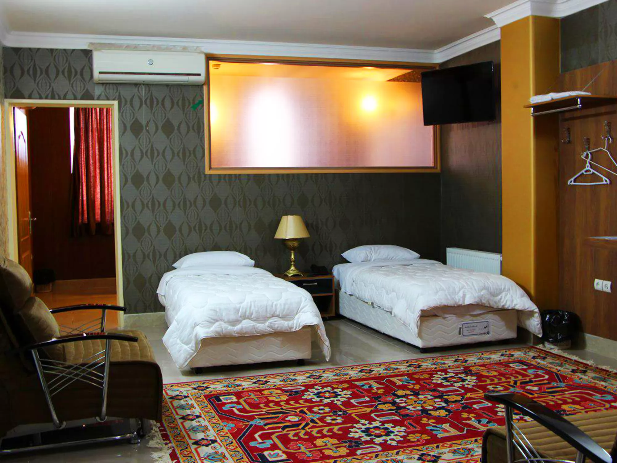 هتل زنده رود اصفهان - اتاق 2 تخته