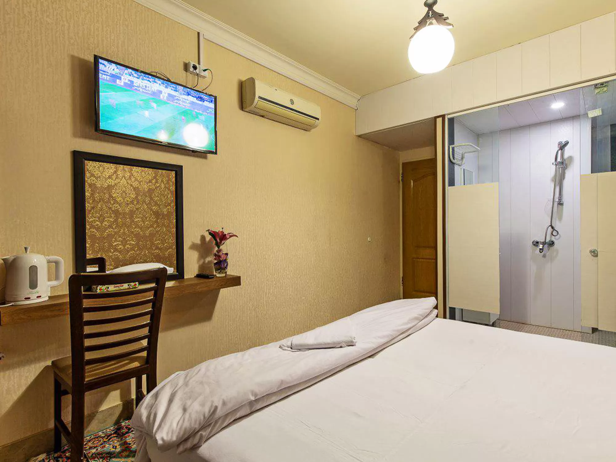 هتل زنده رود اصفهان - نمای اتاق 