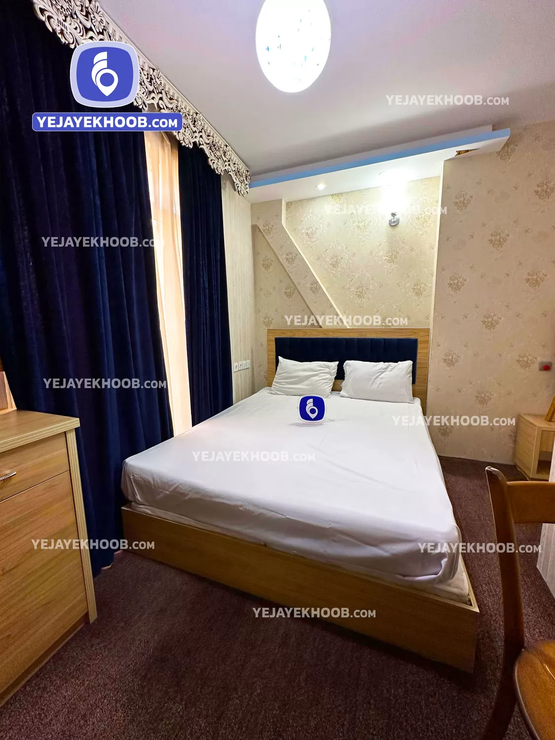 هتل قاصدک مشهد - اتاق ۲ تخته (۱ تخت ۲ نفره)  