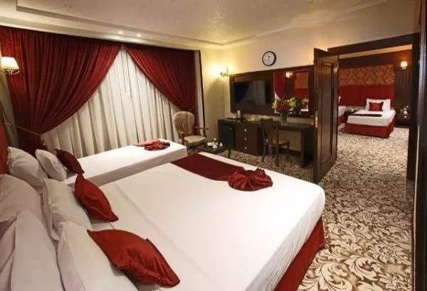 هتل فیروزه توس مشهد - اتاق ۳ تخته (۱ تخت ۲ نفره و ۱ تخت ۱ نفره)    