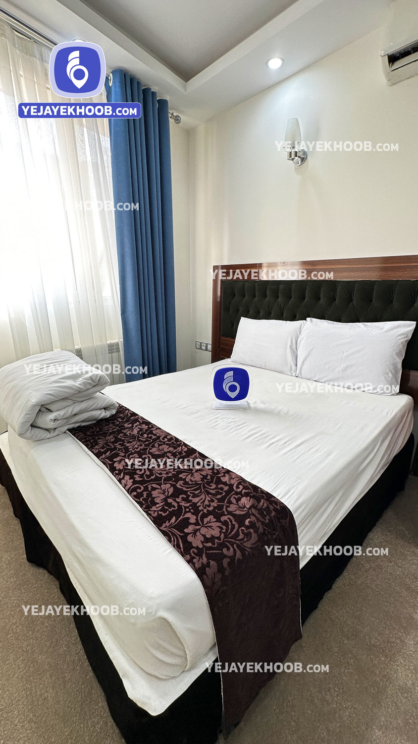 هتل هشتمین اختر مشهد - اتاق ۲ تخته (۱ تخت ۲ نفره)  